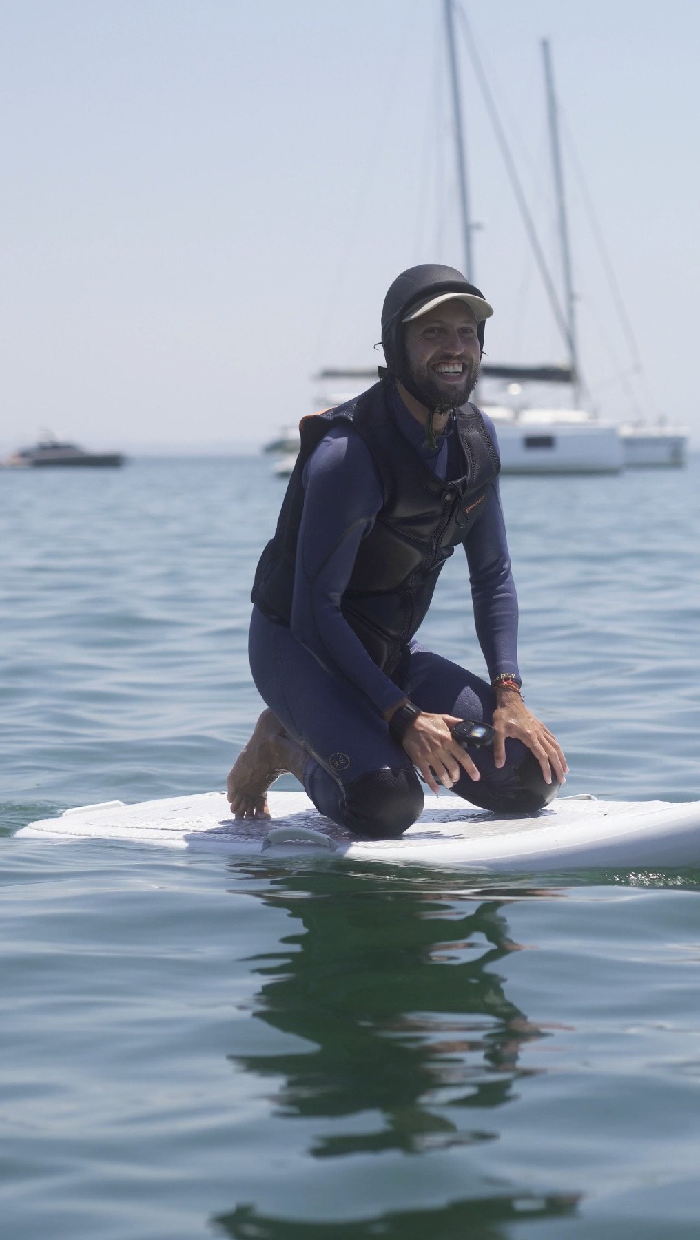 eFoil Surfing Experience gallery 8