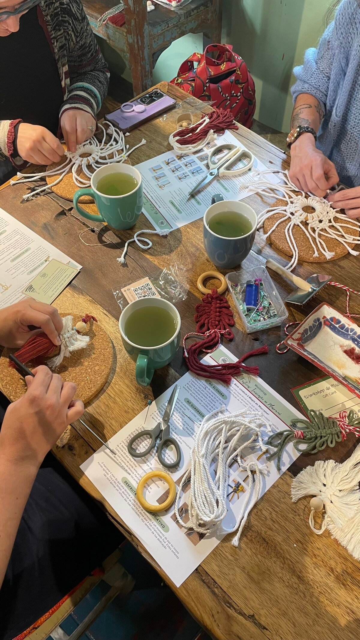 Christmas Handmade Ornaments + Brunch gallery 6