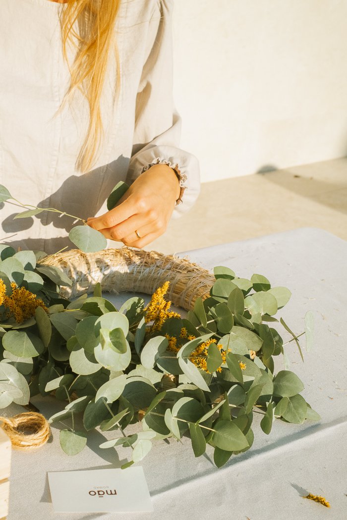 Galeria Wreath Workshop – Step-by-Step Festive Craft Experience 6