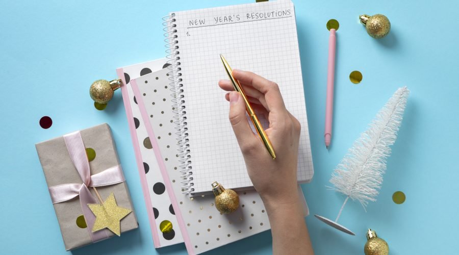 How to Keep Your New Year’s Resolutions in 2026 (Hint: It’s Not Willpower)