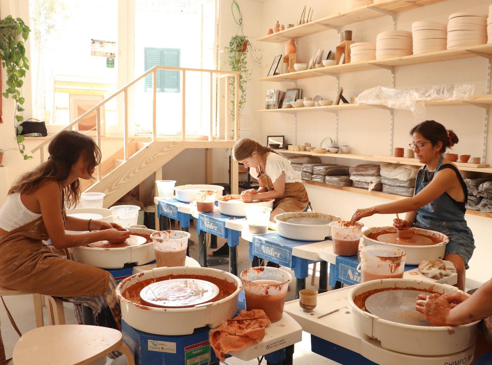 Group Wheel Throwing Workshop in Ericeira gallery 6