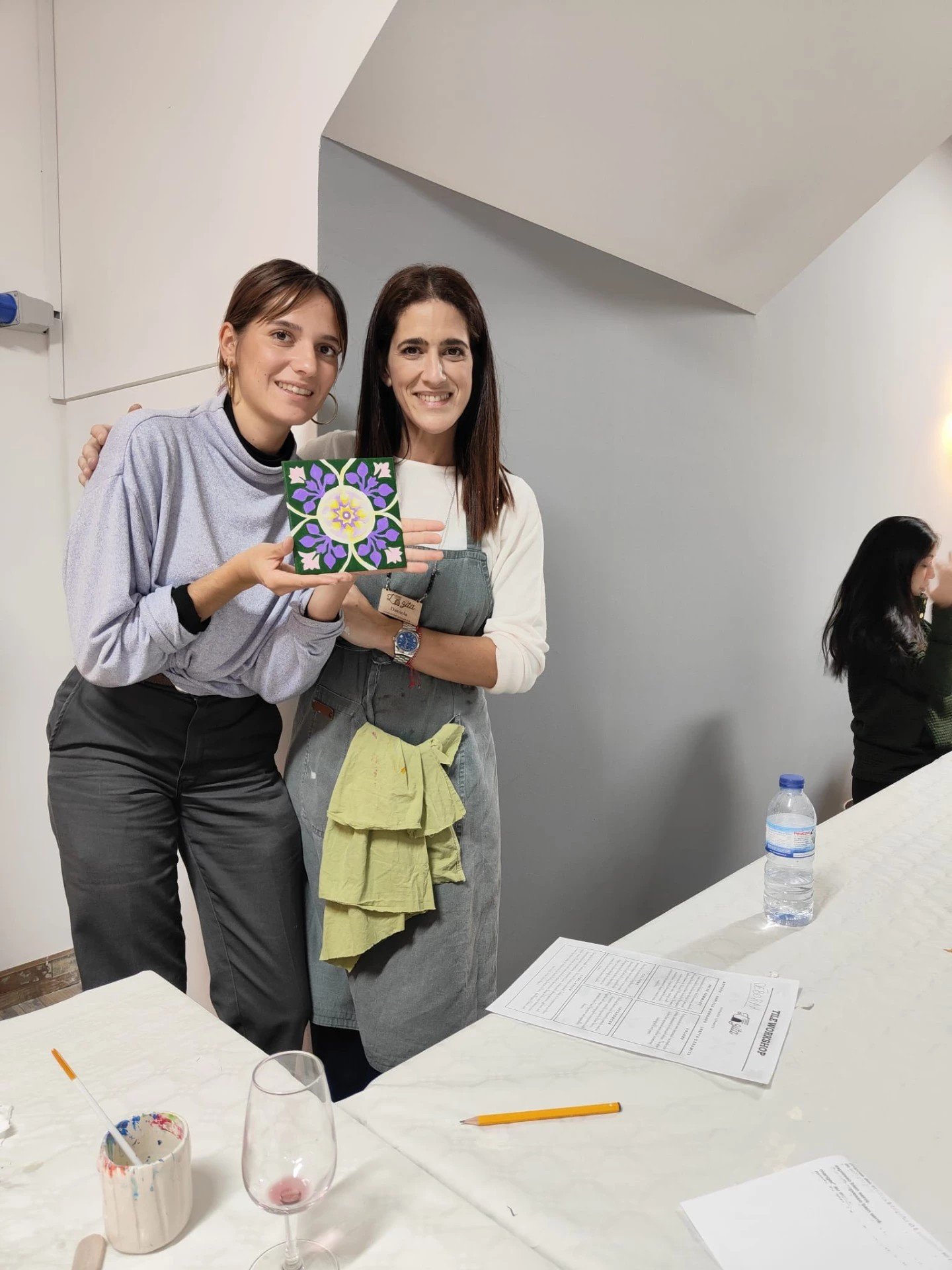 Galeria Portuguese Tile Painting Workshop in Porto | Azulejo Art Class 10