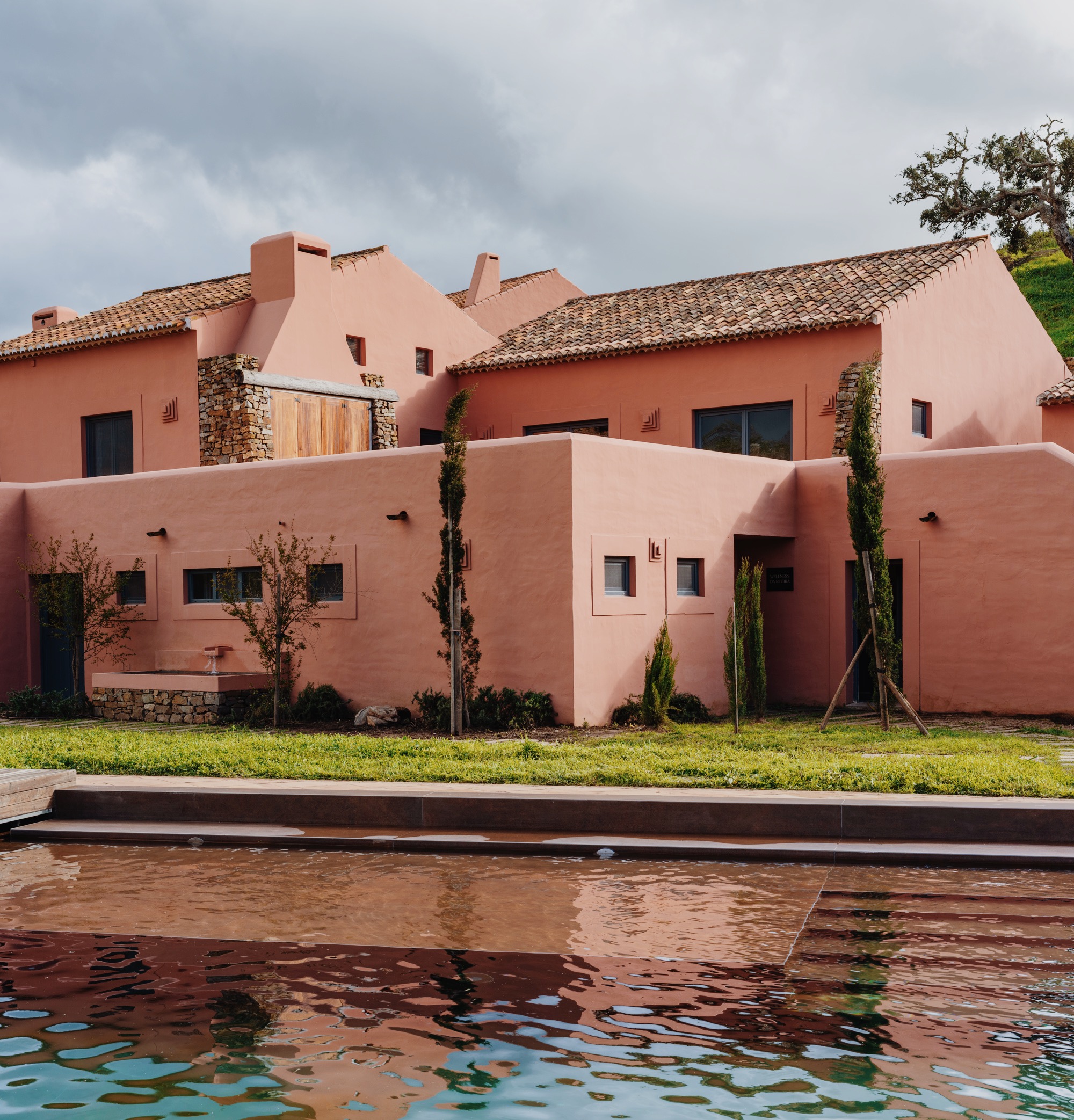 Galeria Intuitive Perfumery Workshop in Algarve | Create Your Signature Scent 9