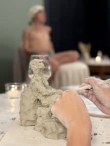 Noite de barro | Masterclass de escultura em modelo vivo em Lisboa