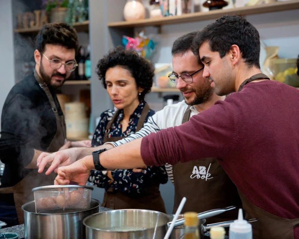 From scratch cooking ramen workshop Chef Rafael preparing authentic Japanese broth and noodles Setúbal