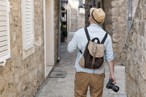 Person learning new creative skills during hands-on workshop in Porto from cooking to photography 2026