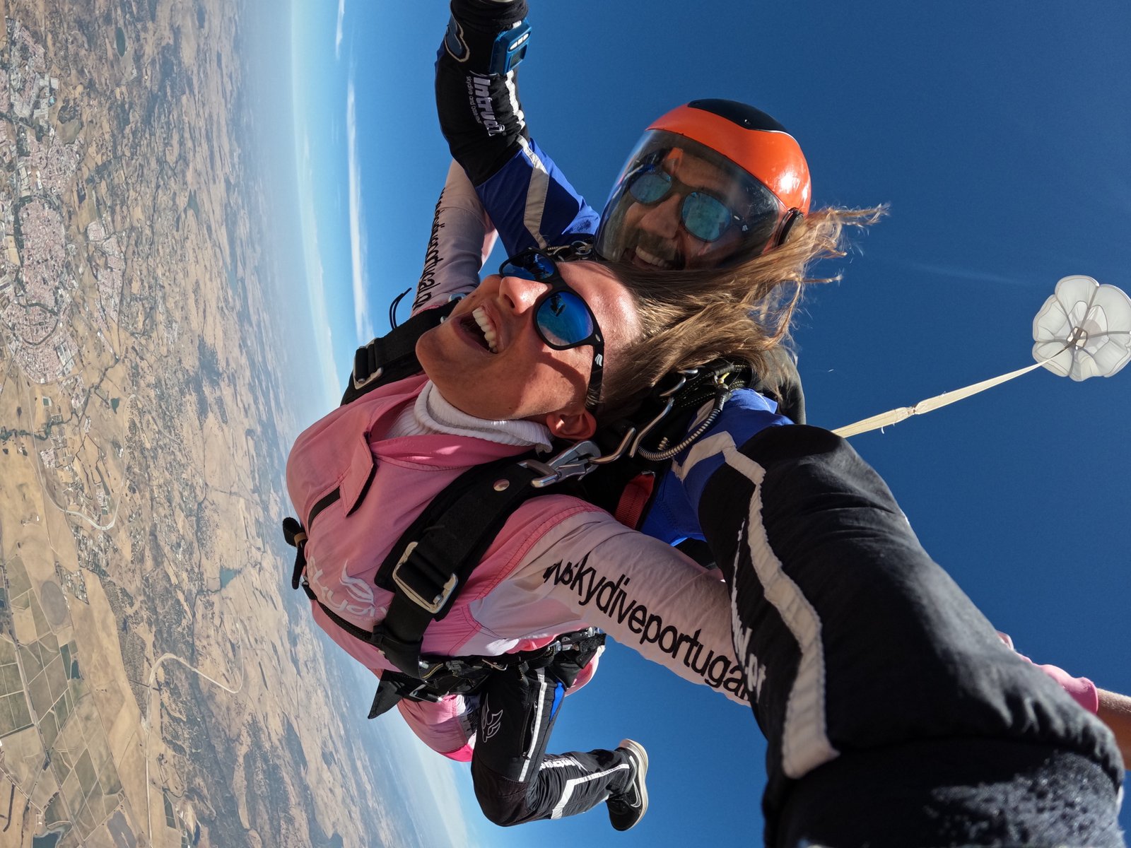 Tandem Skydive in Évora at 2700 meters gallery 7