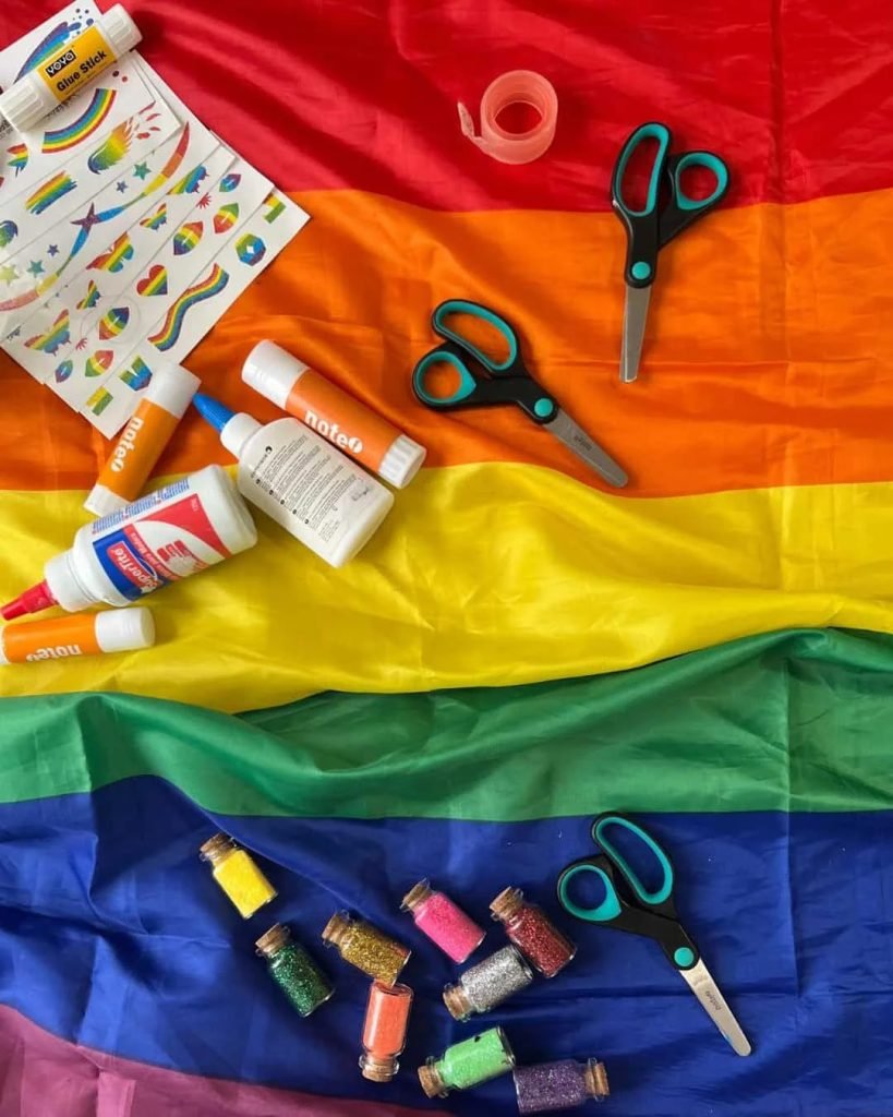 Stress relief workshops identity collage LGBTQIA safe space emotional expression nervous system Lisbon