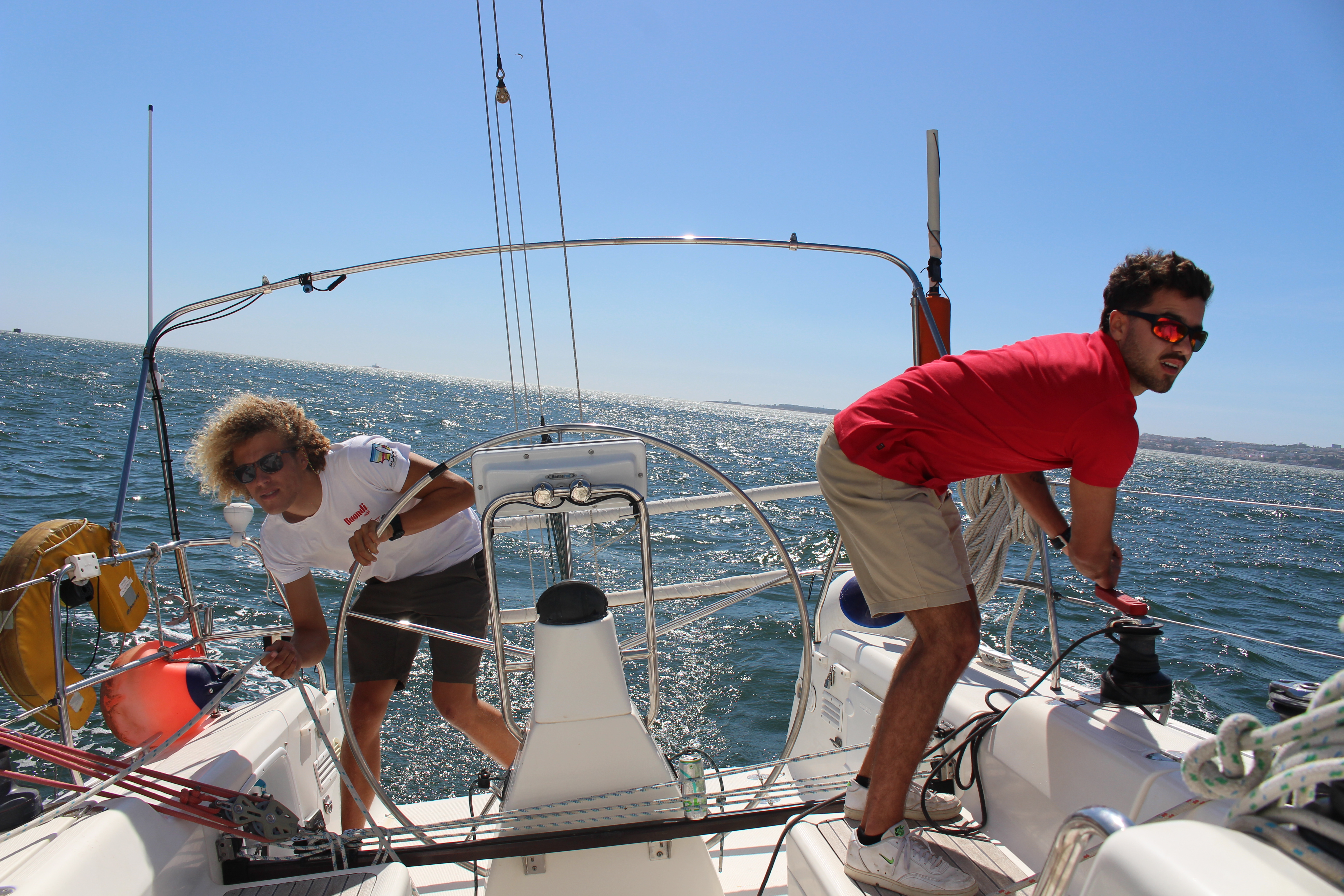 Sailing Experience | Learn and Feel the Wind gallery 8