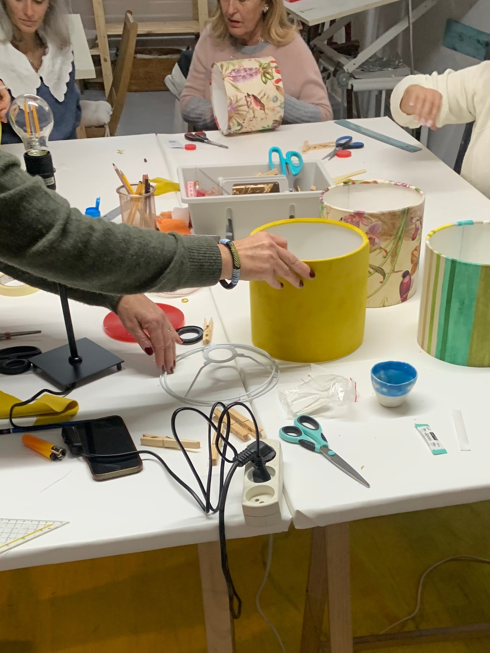 Lampshade Making Workshop in Estoril gallery 7