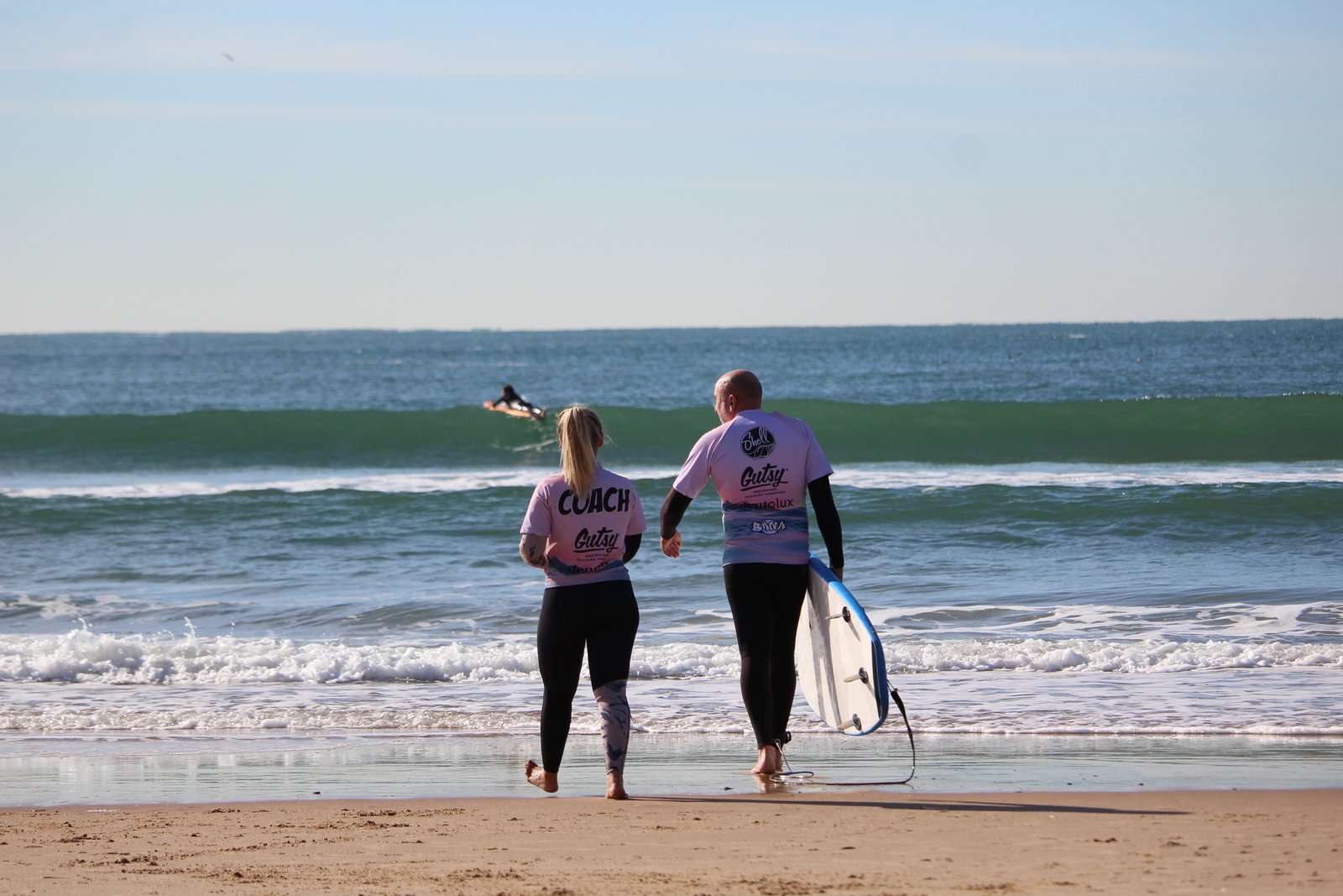 Galeria Surf Lesson at Carcavelos Beach 4