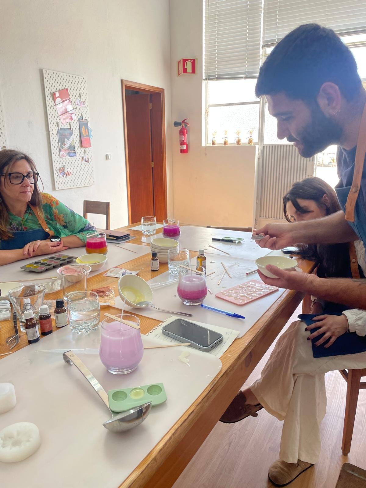 Candle Making Workshop in Valadares gallery 6