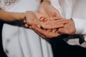Proposal planning in Lisbon create engagement rings