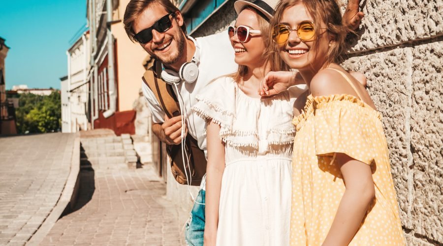 Friendship-Building Workshops in Lisbon: Make Friends Through Making
