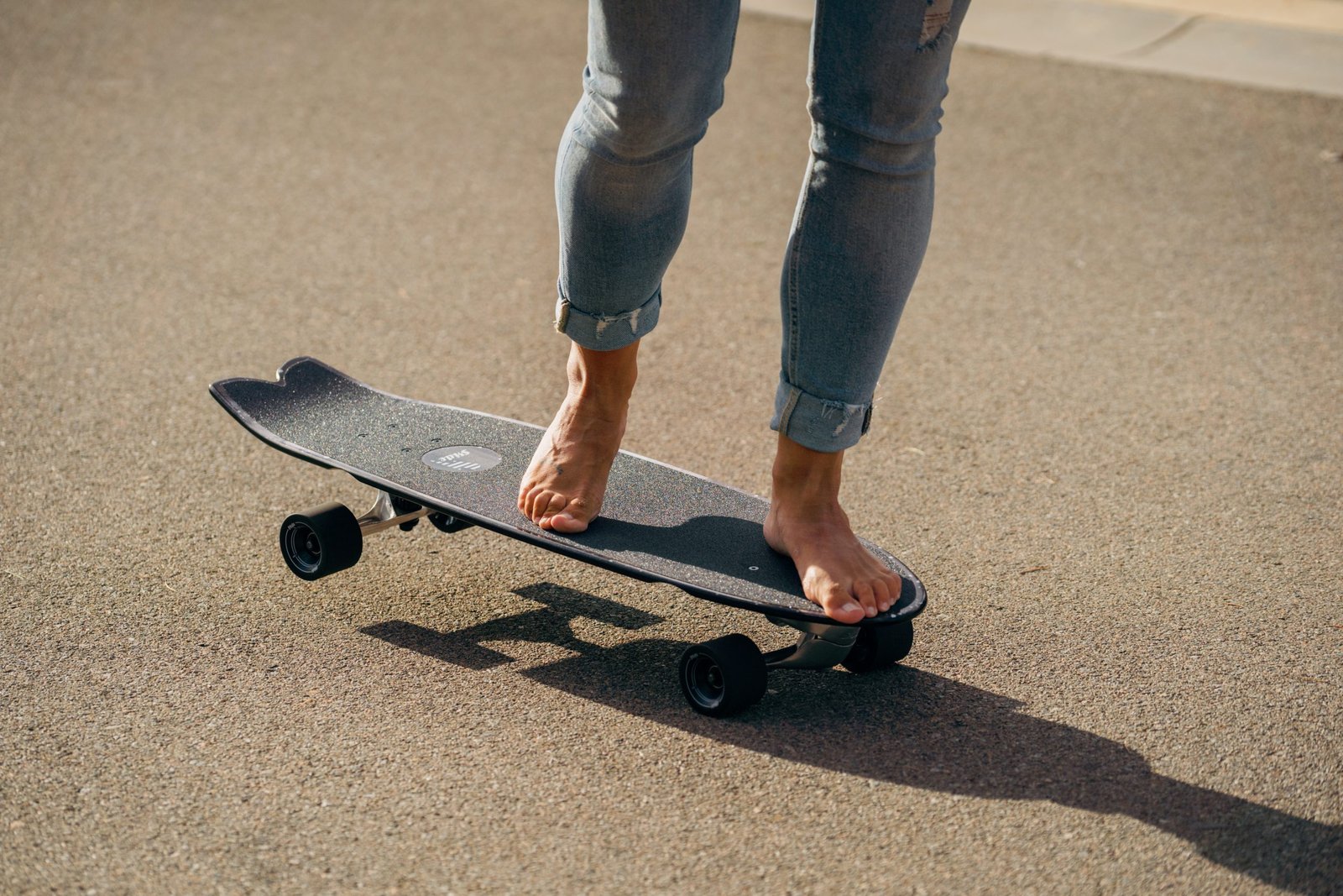 Surfskate Lesson in Costa da Caparica gallery 4