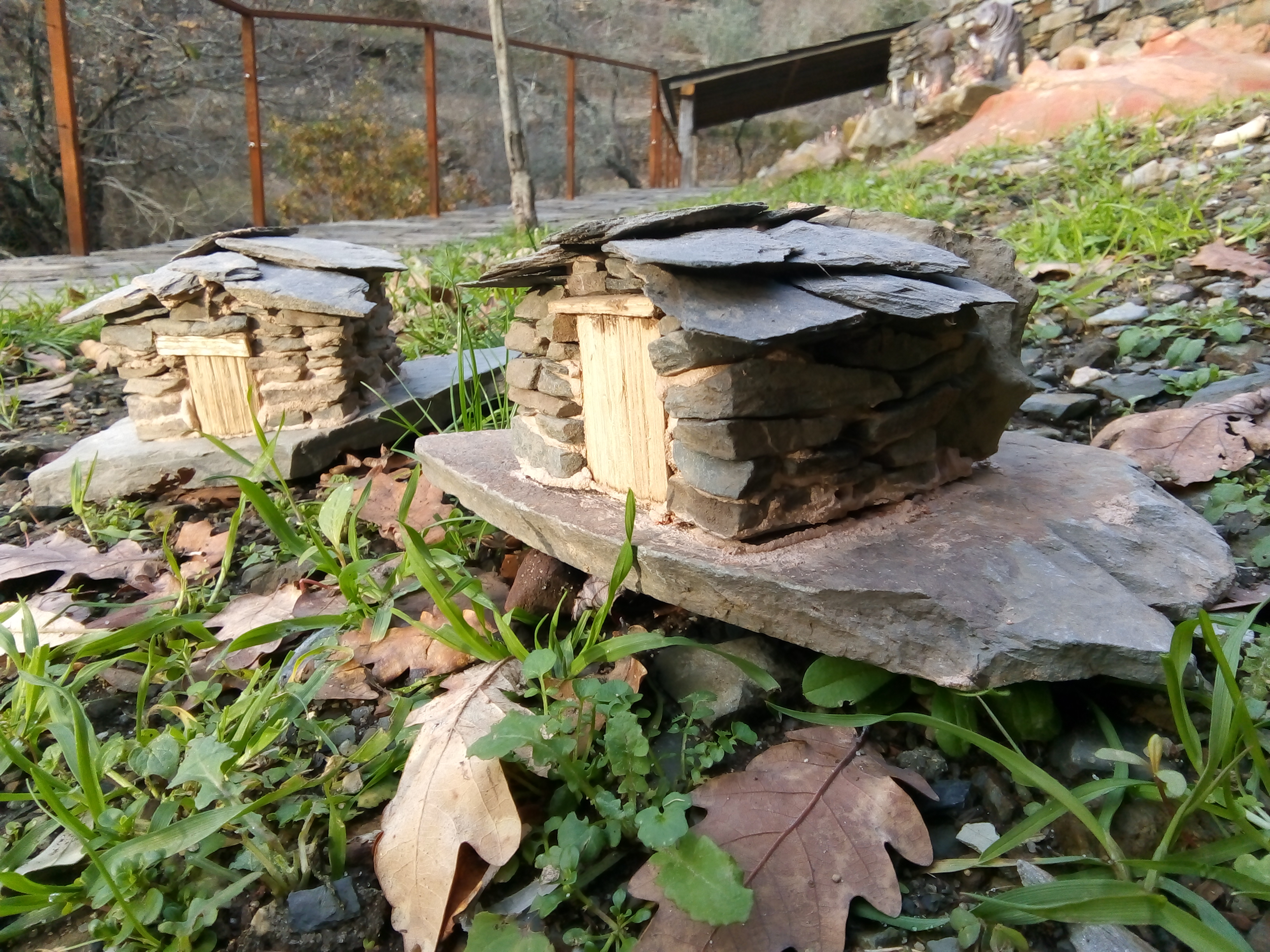 Miniature Schist House Workshop gallery 3