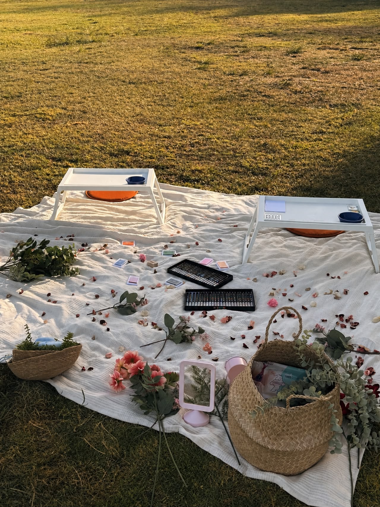 Galeria Make Your Own Lisbon Magnet | Jesmonite Workshop 2