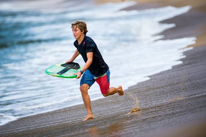Skimboard Lesson gallery 5