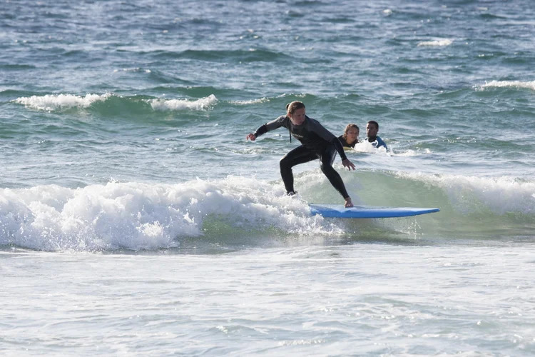 Group Surf Lesson in Porto gallery 2