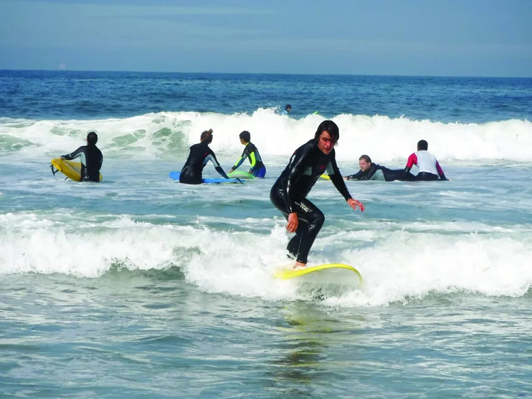 Group Surf Lesson in Porto gallery 5