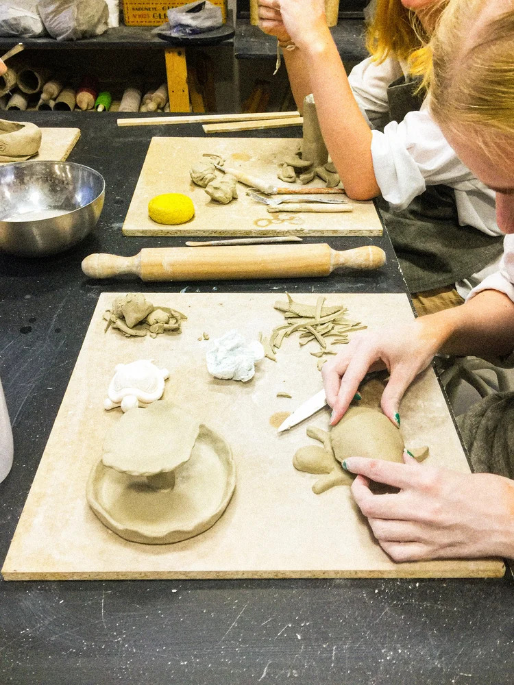 Galeria Ceramic Workshop with Local Artist 3