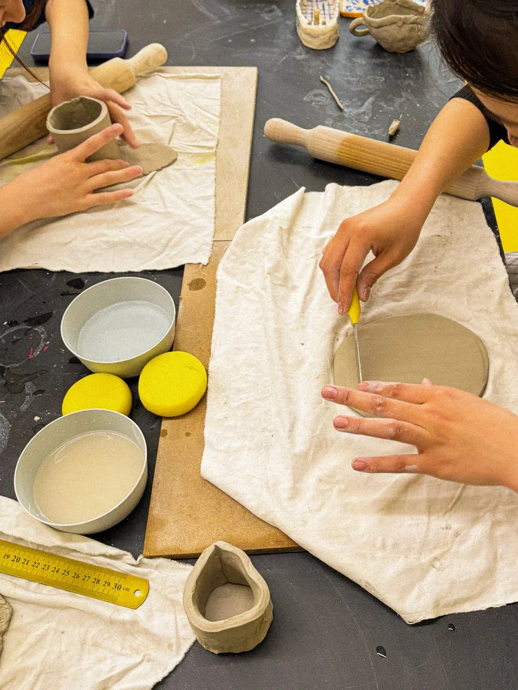 Galeria Ceramic Workshop with Local Artist 5