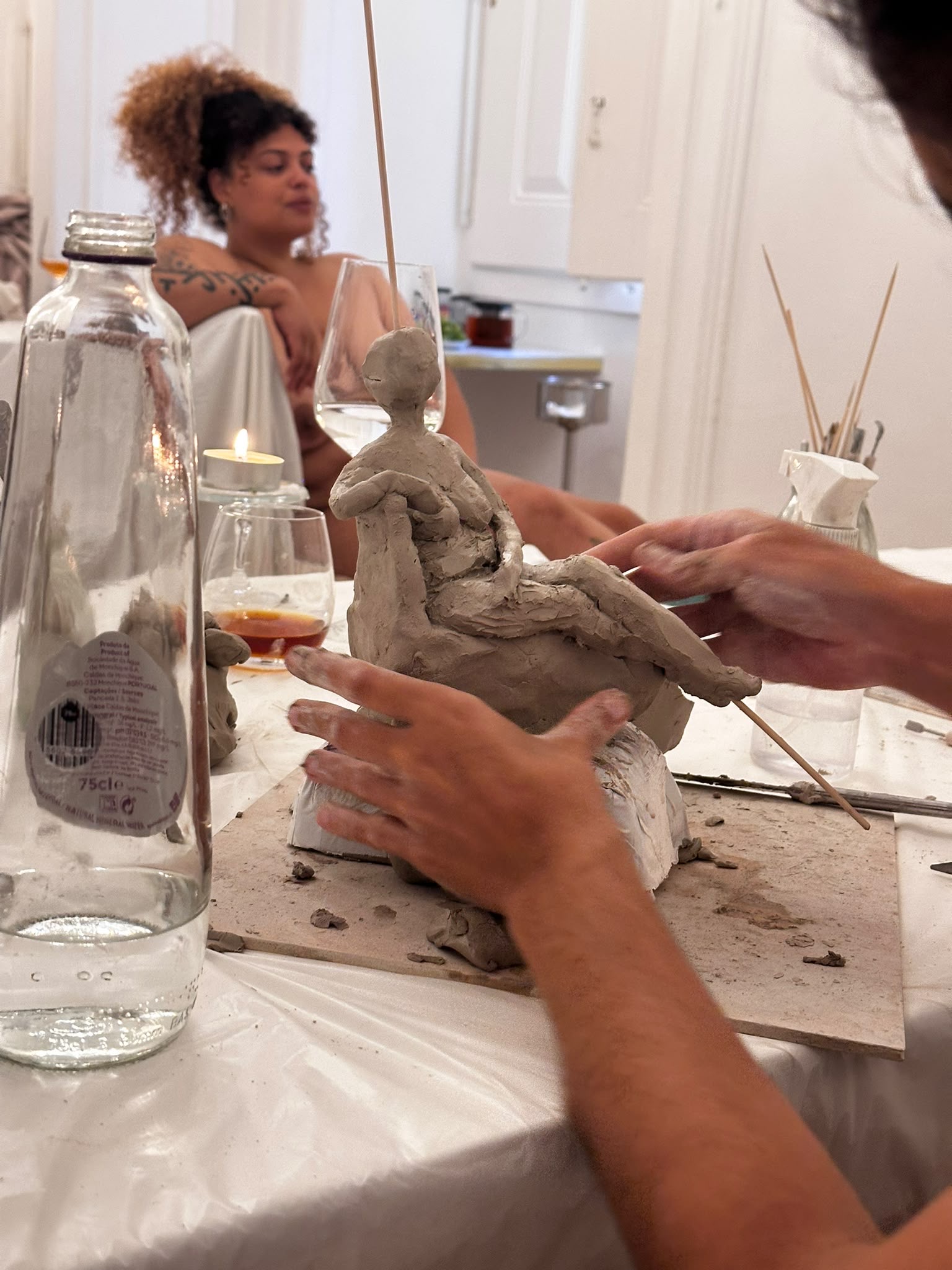 Galeria Clay Nights: Sculpting workshop with a Live Model 4