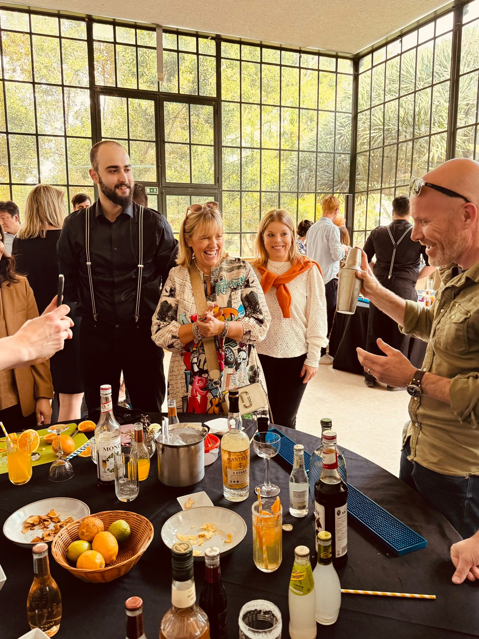 Cocktail Workshop for Groups gallery 1