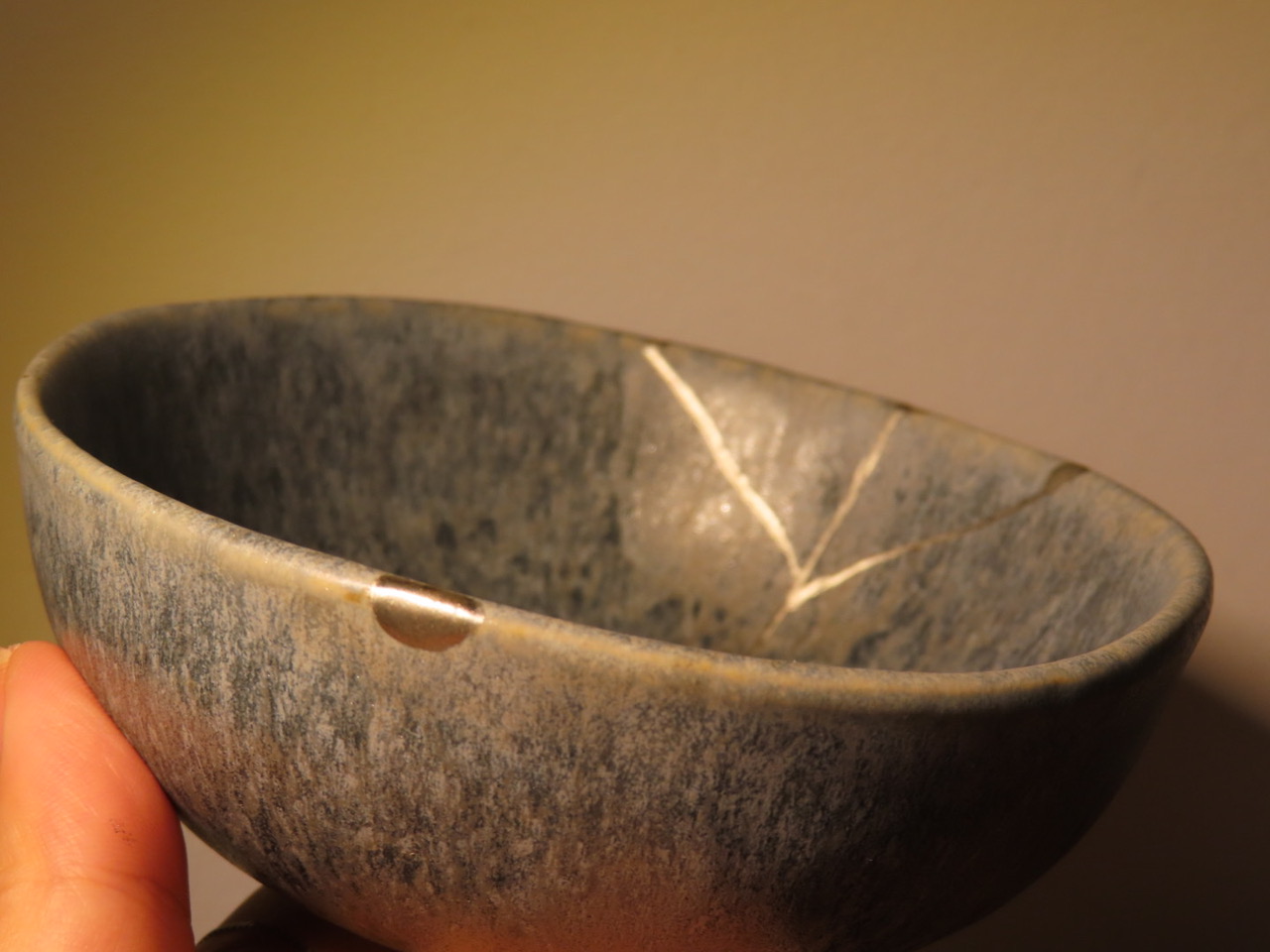 Kintsugi Workshop | Miyuki Hioki Japanese Gold Repair gallery 5
