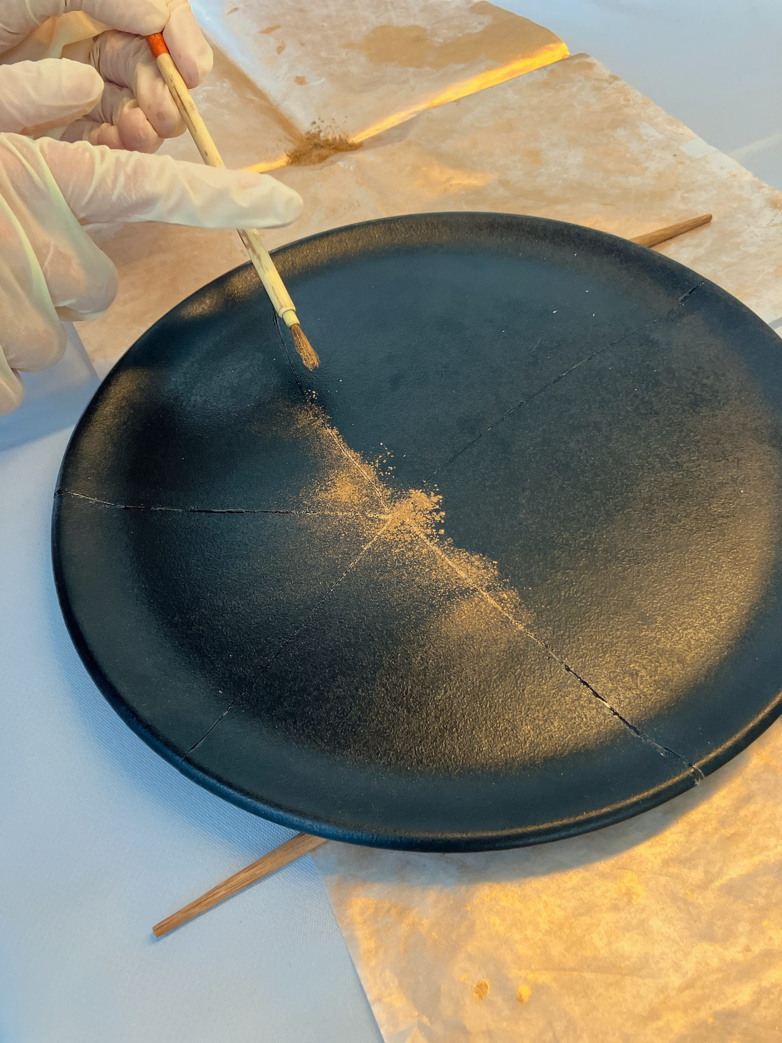 Kintsugi Workshop | Miyuki Hioki Japanese Gold Repair gallery 3