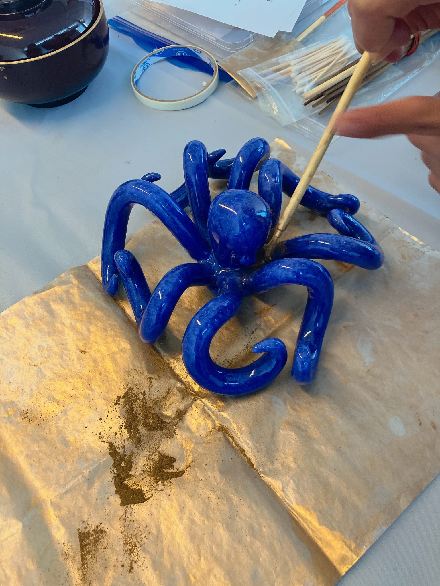 Kintsugi Workshop | Miyuki Hioki Japanese Gold Repair gallery 4